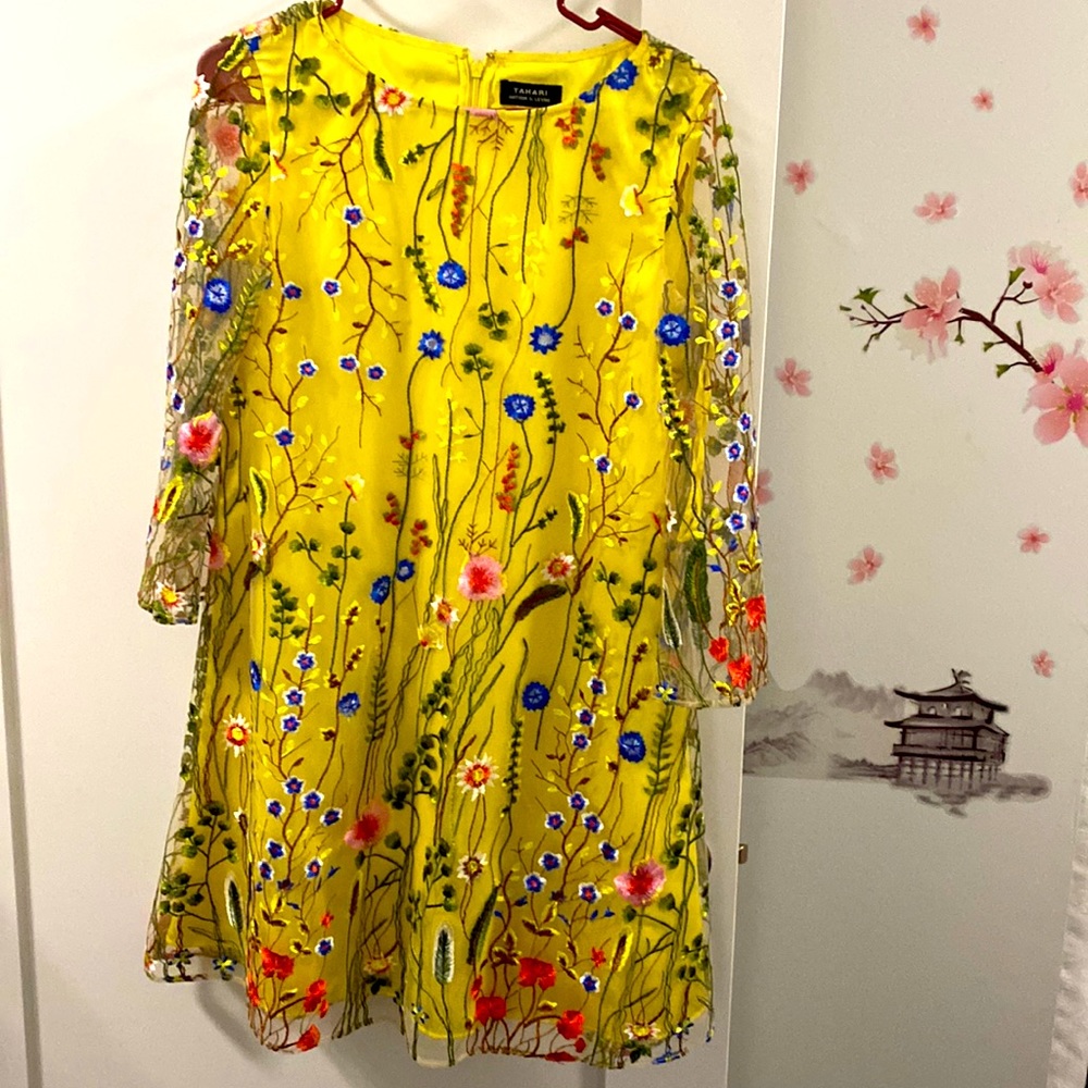 TAHARI. Almost new.fully embroidered yellow dress.sexy/elegant! Soooo pretty!!!